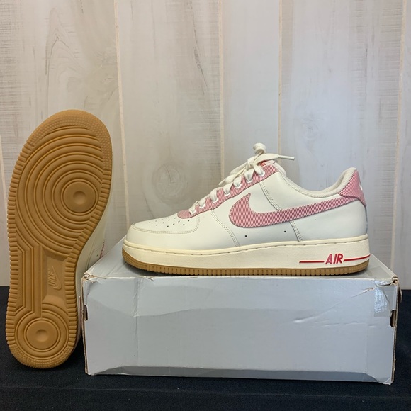Nike AF1 Low Red Pinstripe - Picture 4 of 5